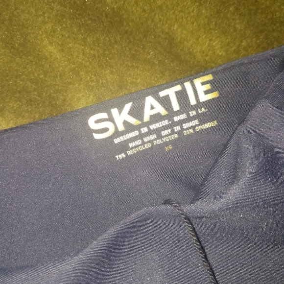 NWOT Skatie Mandi Bottom Black Size XS Cheeky Bikini Bottom Swimwear - Picture 8 of 8